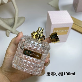 100ml
Valentino Donna,2015